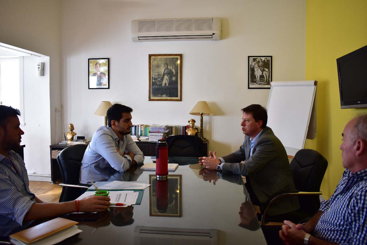 WhatsApp Image 2017-05-04 at 16.16.00