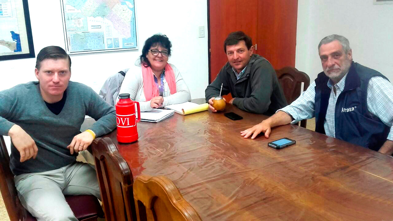 mesa-de-trabajo-zoonosis