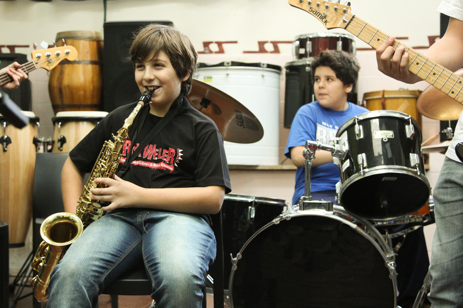 Escuela-Municipal-de-M–sica-2