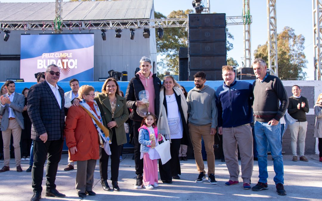 Mayor Buratovich festejó su 111° aniversario