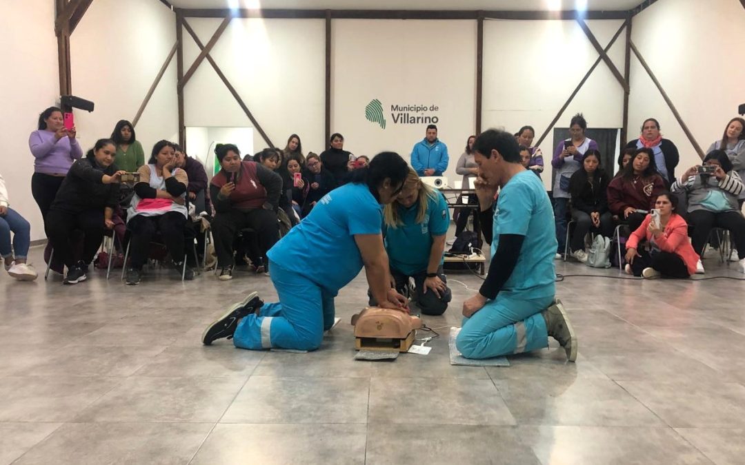 Se capacitaron 32 cuidadoras de espacios de niñez y adolescencia en técnicas de reanimación cardio pulmonar (RCP)⁣