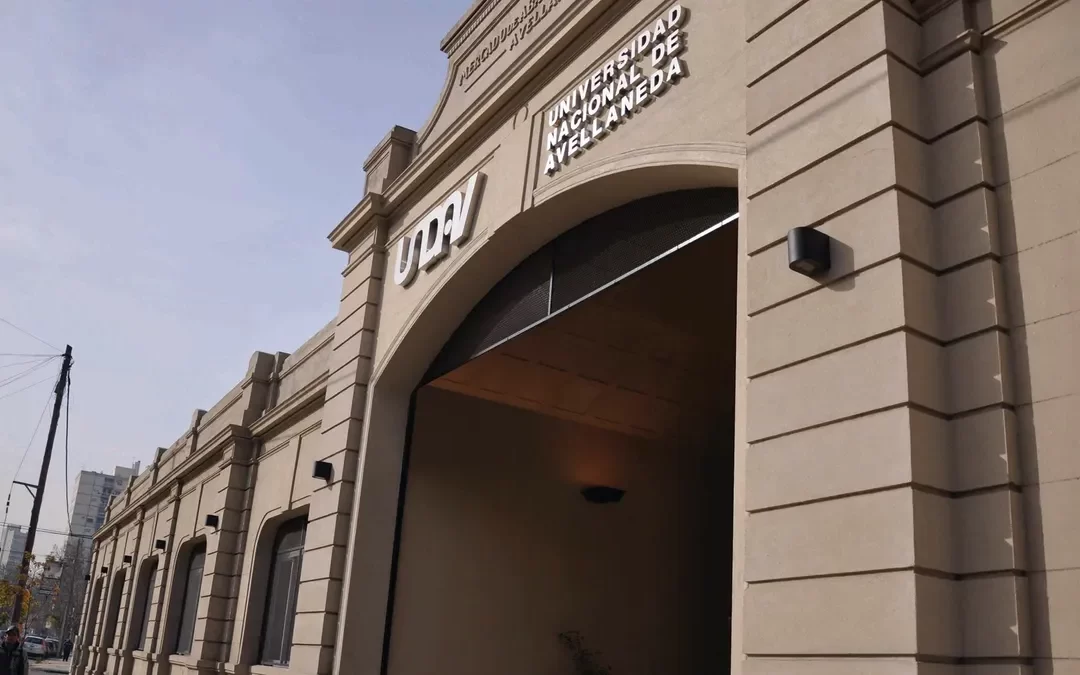 Se encuentra abierta la inscripción al 1°cuatrimestre 2025 de la Universidad Nacional de Avellaneda