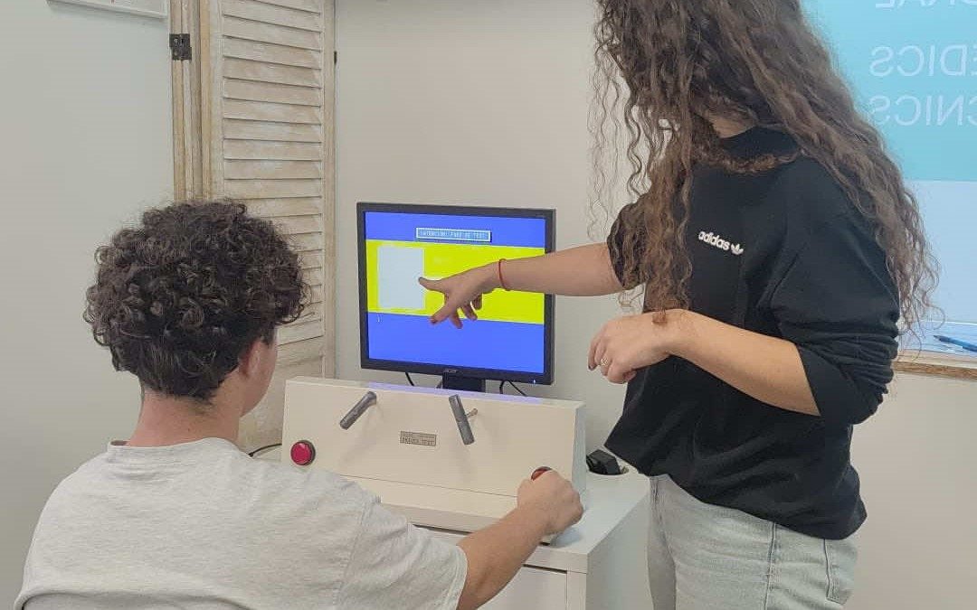 Búsqueda laboral: profesionales para oficinas de Tránsito